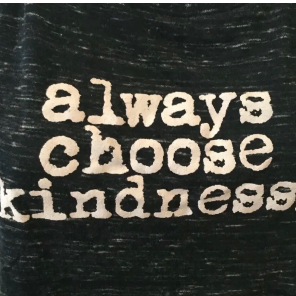 Graphic T-Shirt Small Always Choose Kindness - Picture 4 of 10